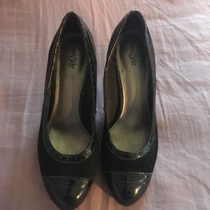 Black heels with patent details